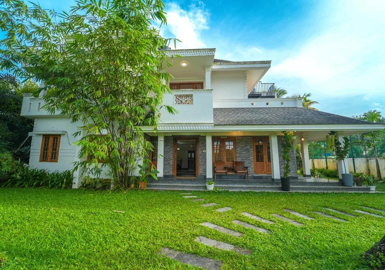 The Kochi Backwater Resort Indie