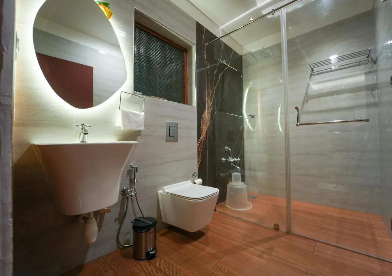 Hotel The Kochi Backwater Resort