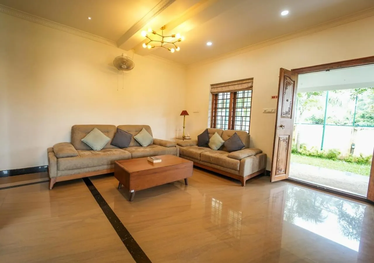 Hotel The Kochi Backwater Resort